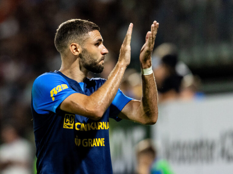 τρεις-ελληνικές-και-ένα-λάθος-398416