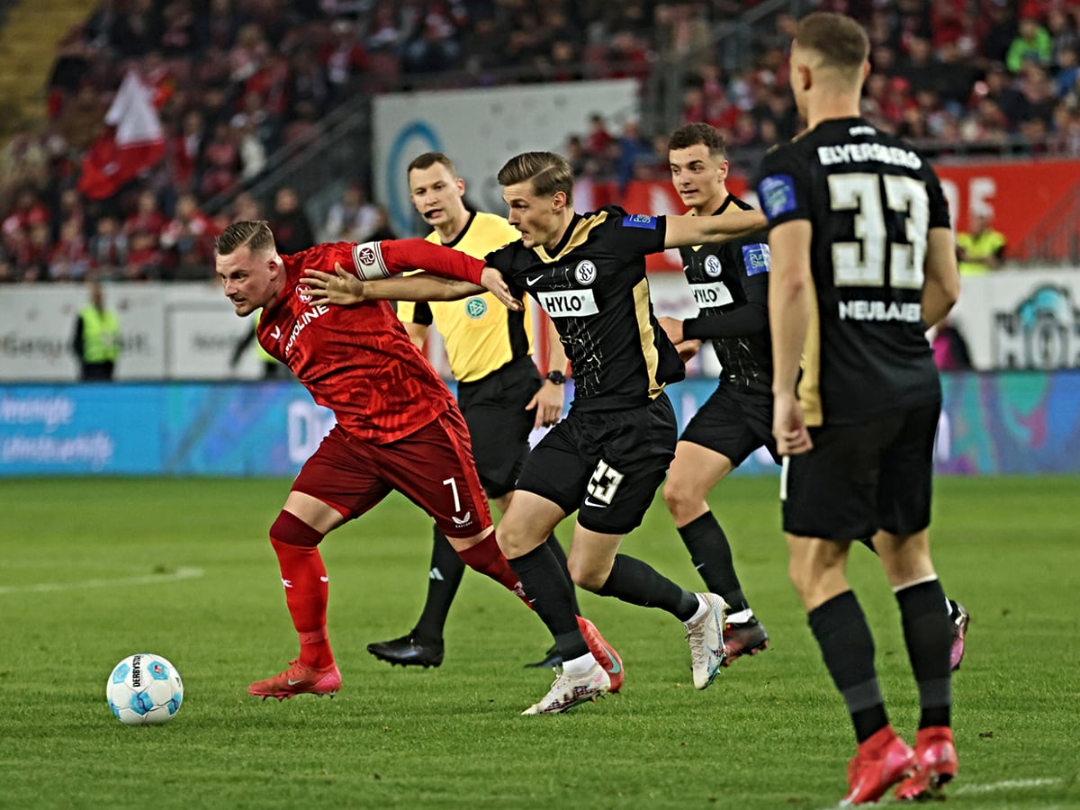 elversmpergk-kaizerslaoytern-220825