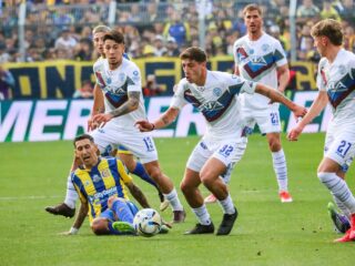 Γοδόι Κρουζ - Χιμνάσια Λα Πλάτα