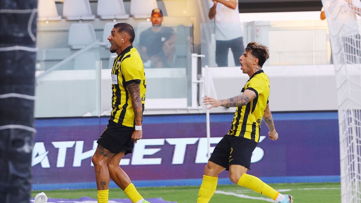 αεκ αρης προκριση 