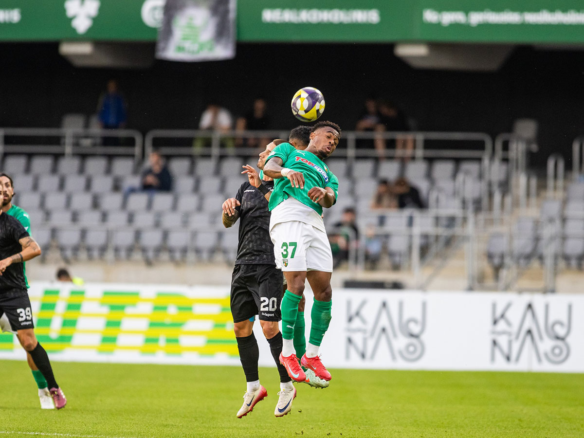 arnta-kaoyno-zalgkiris-140825