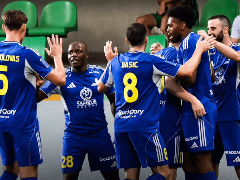 έδρα-και-πίστη-για-την-ανατροπή-399669