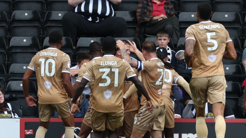 Ποιο Τσάμπιονς Λιγκ; Το Λιγκ Καπ Αγγλίας!