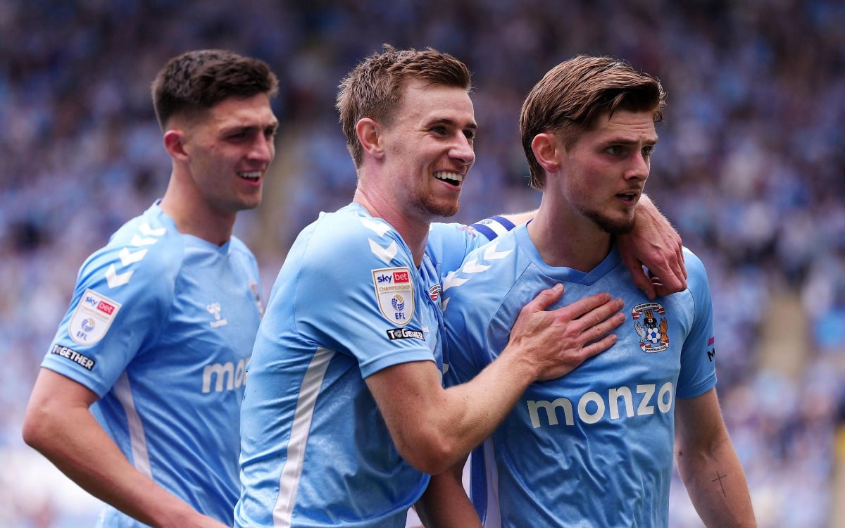 Βίοι… αντίθετοι στην Τσάμπιονσιπ