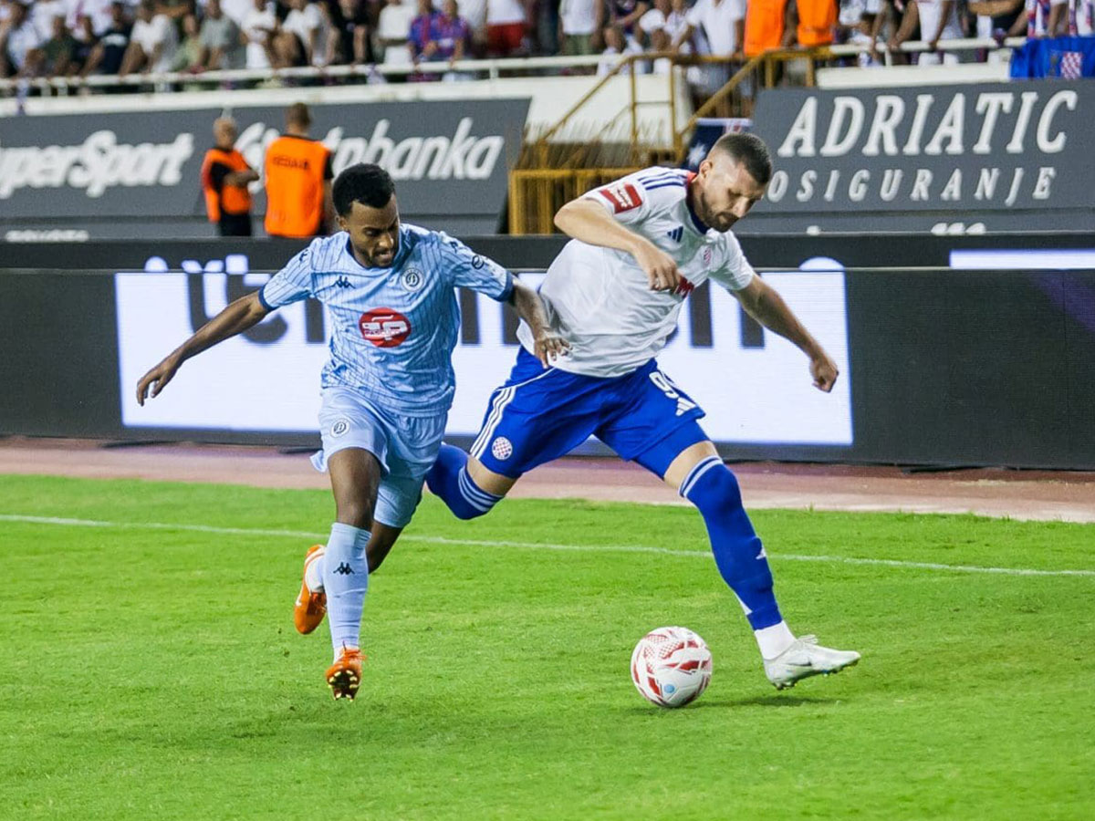 ntinamo-tiranon-xaintoyk-140825