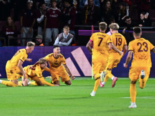 Ντούκλα Πράγας - Χράντετς Κράλοβε