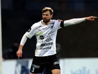 Γιάρο - Χάκα