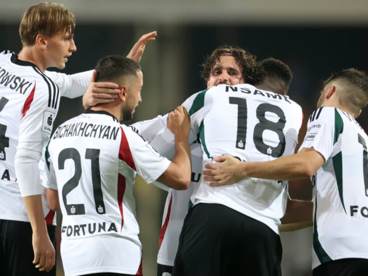 legkia-varsovias-arka-gkntinia-030825