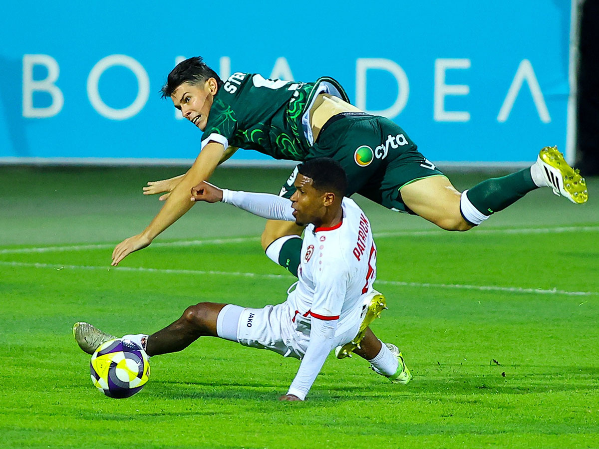 omonoia-araz-pfk-140825