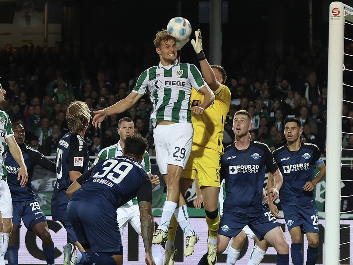 proisen-minster-pantermporn-080825