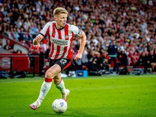 Αϊντχόφεν - Τέλσταρ