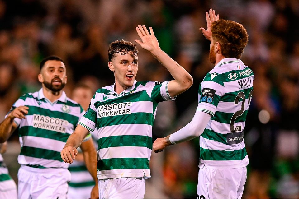 Δυάδα Over και μια κόντρα