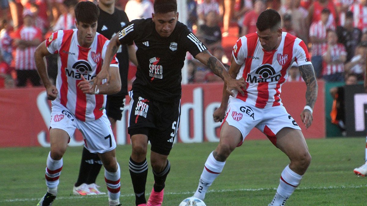 institoyto-arxentinos-tzoyniors-140925