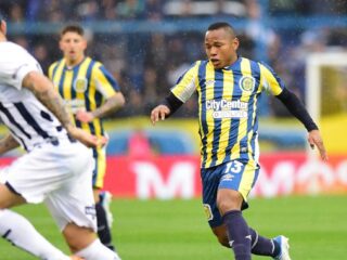 Ροζάριο Σεντράλ - Ταγέρες