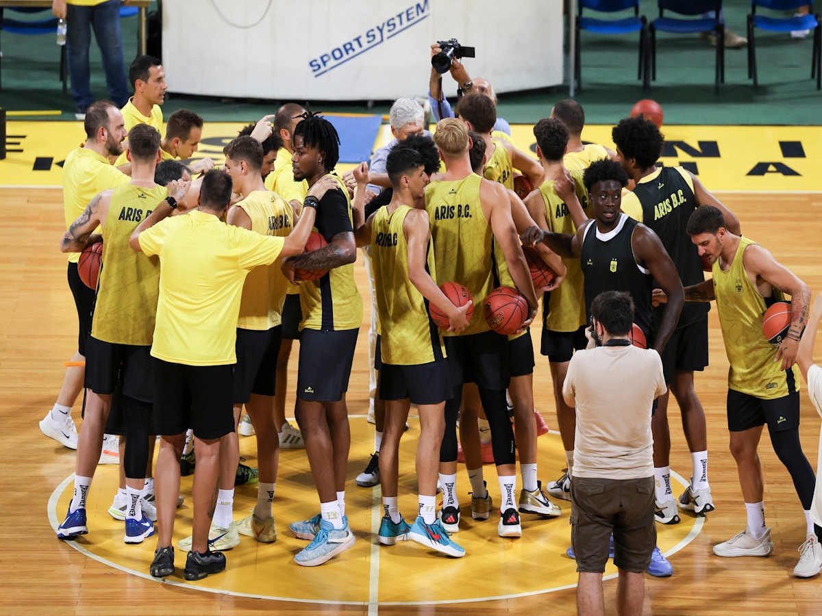 venetsia-aris-300925