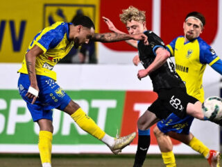 Κλαμπ Μπριζ - Σιντ Τρούιντεν