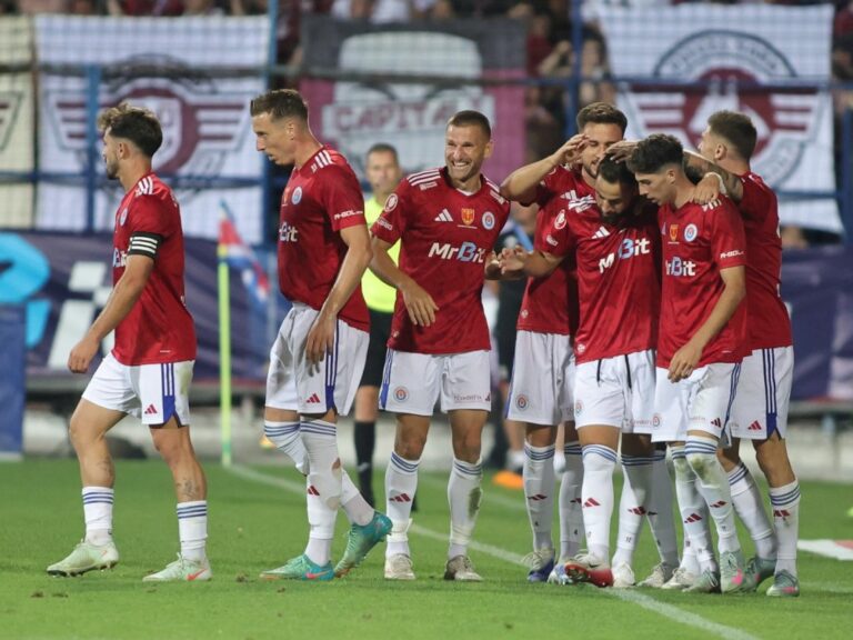 την-πληγώνει-ο-άλλοτε-αγαπημένος-403836