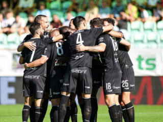 Γιάμπλονετς - Μλάντα Μπόλεσλαβ