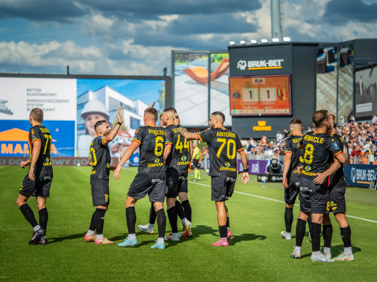 korona-kieltse-pogkon-stsetsin-130925