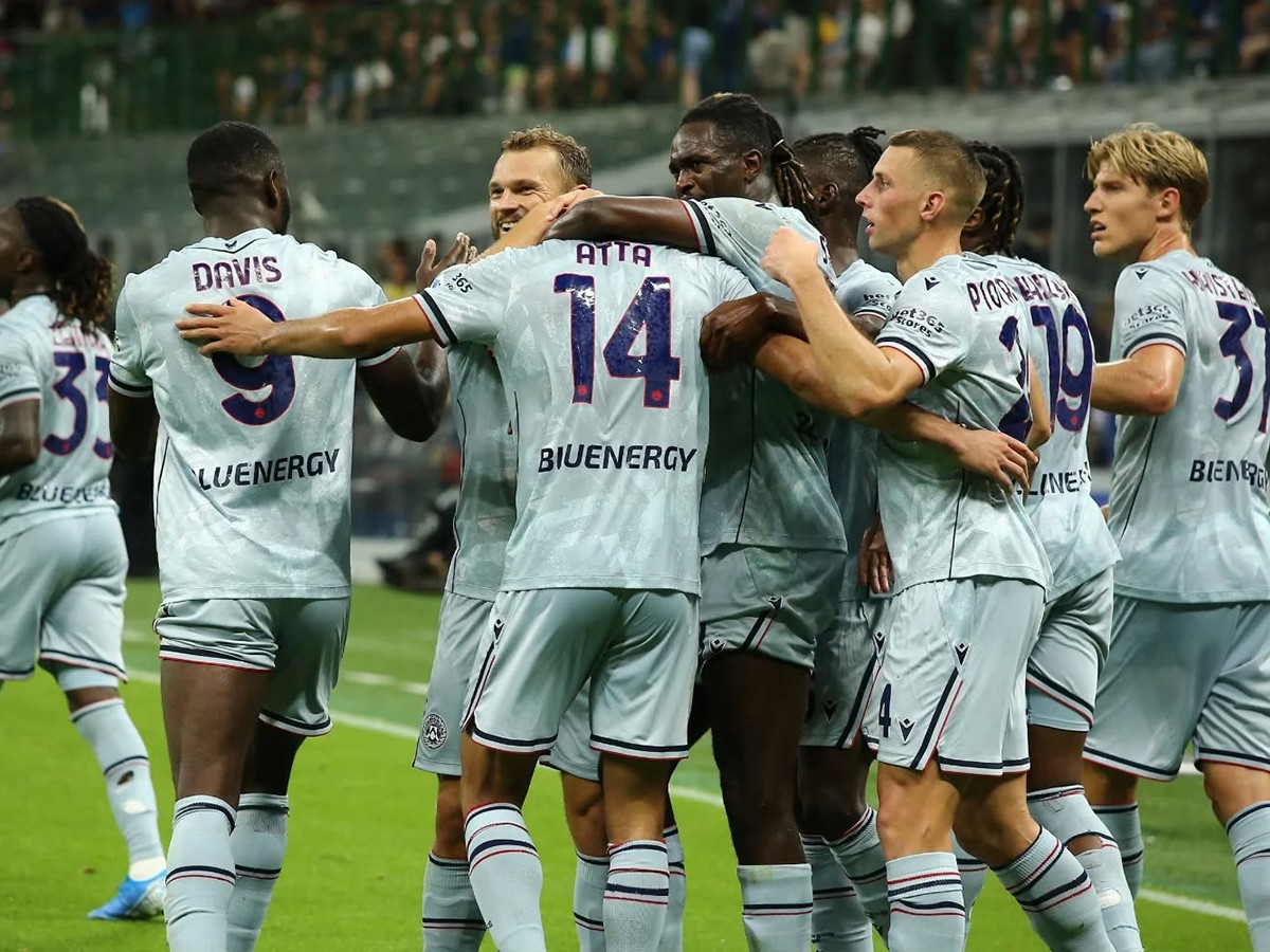 piza-oyntineze-140925