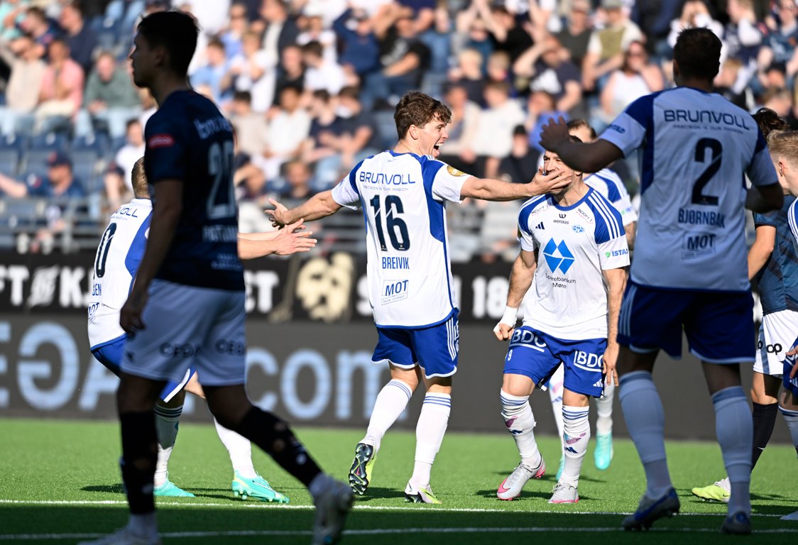 vikingk-molnte-210925