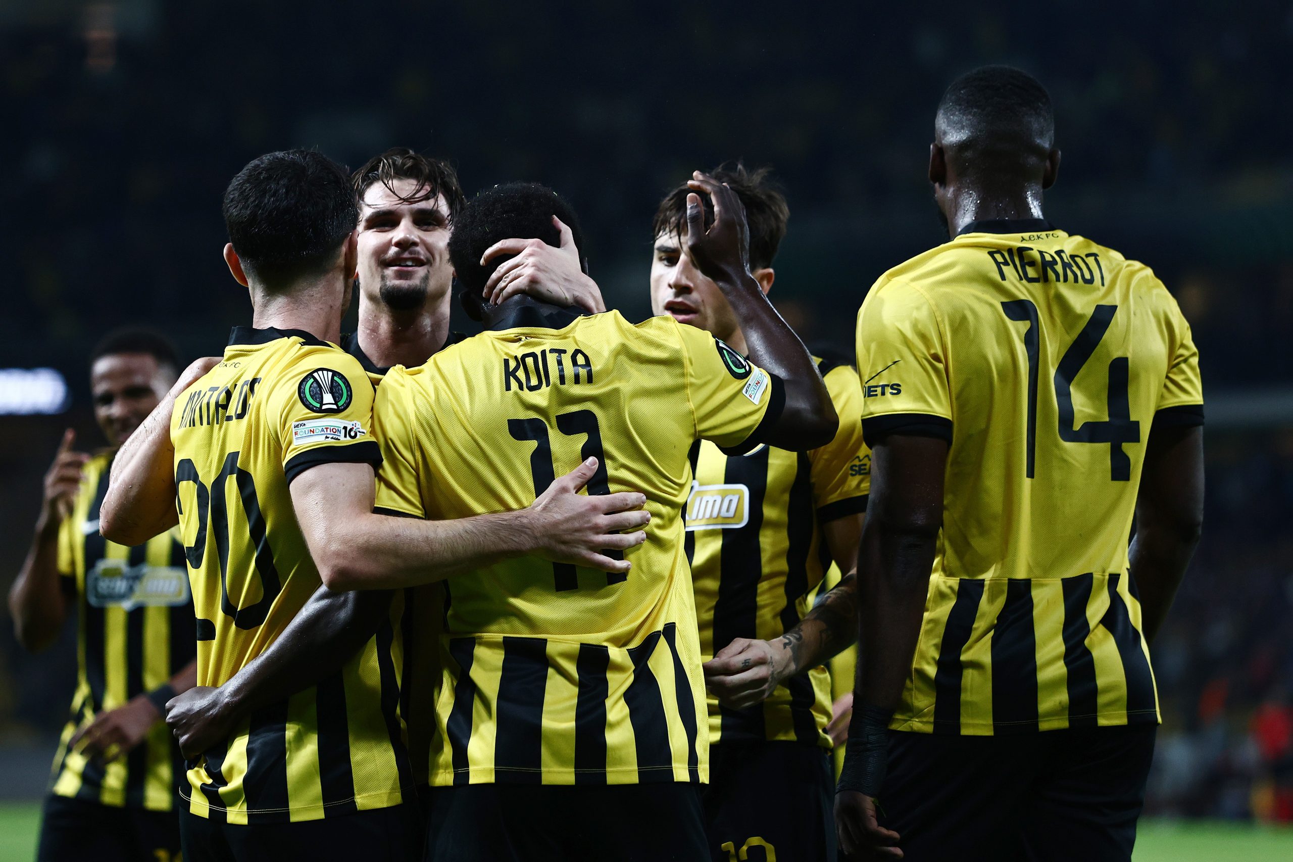 ΑΕΚ αποδόσεις κόνφερενς λιγκ