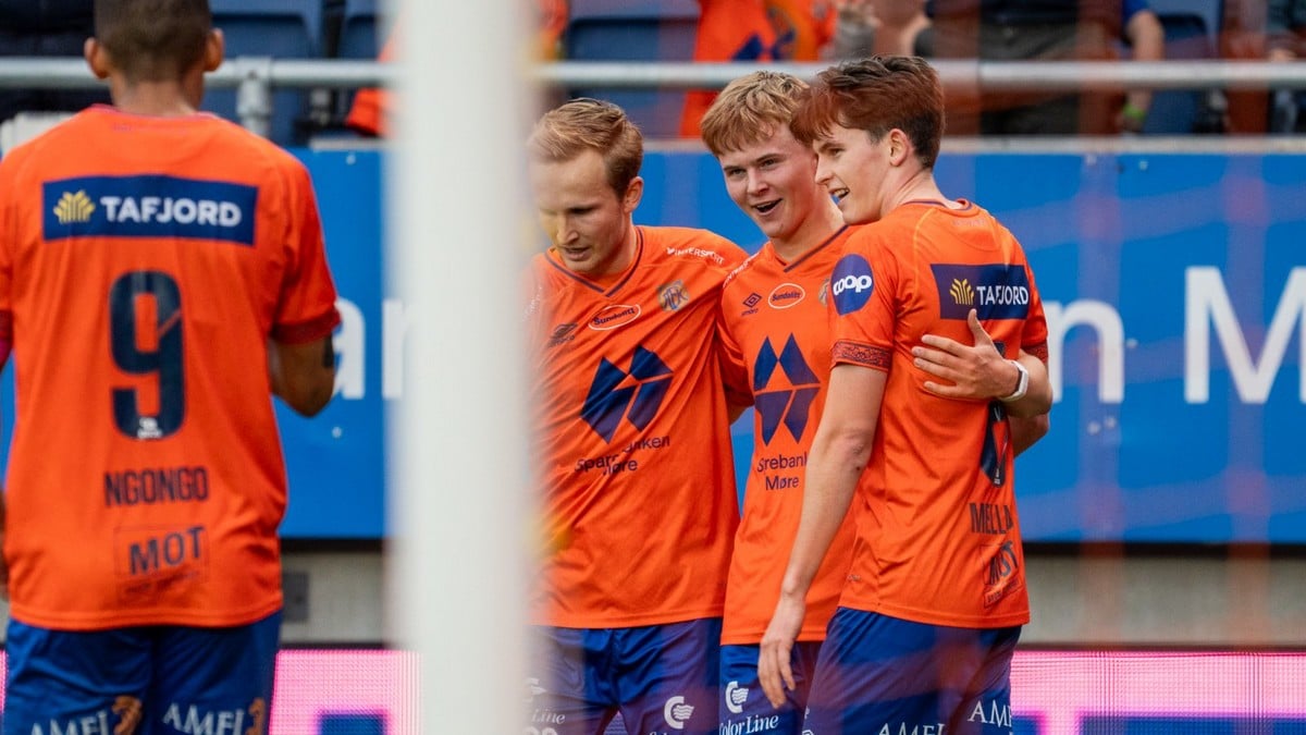 Βγάζει σημεία η «μάχη» της 2ης θέσης