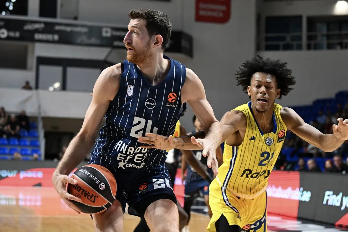 Μακάμπι μπάσκετ