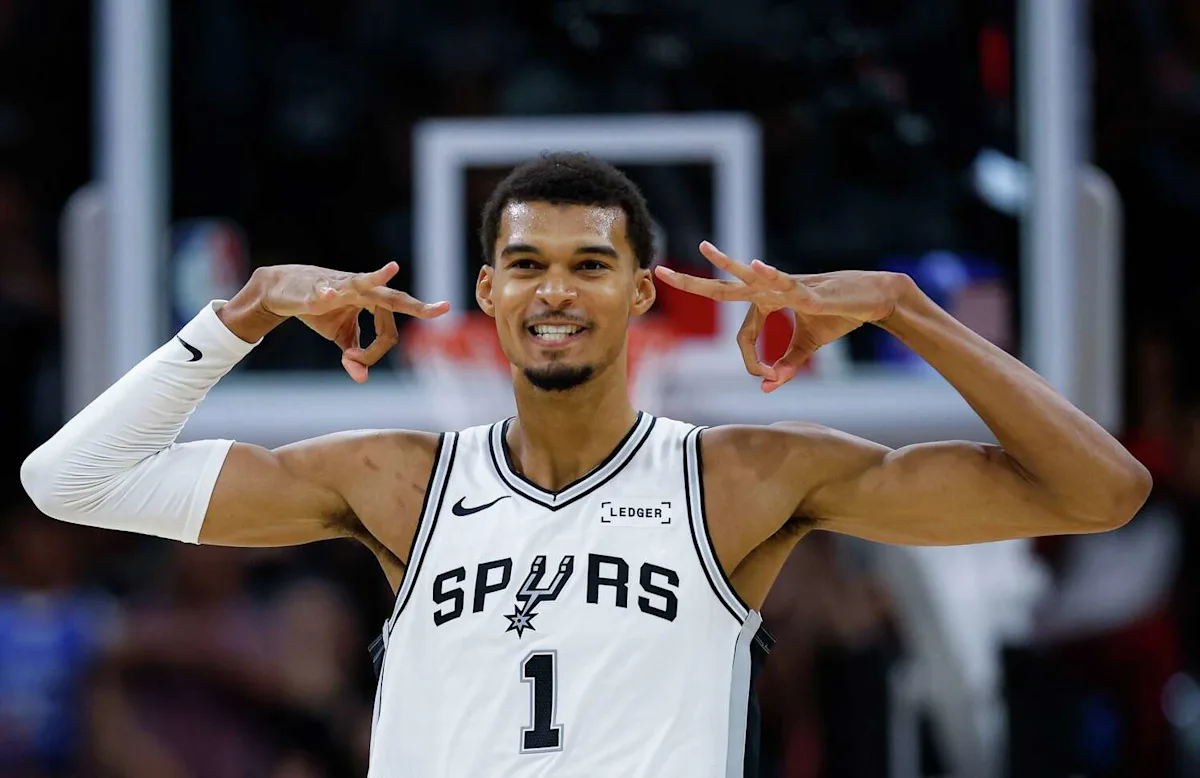 Συνεχίζουν οι αήττητοι της Δύσης