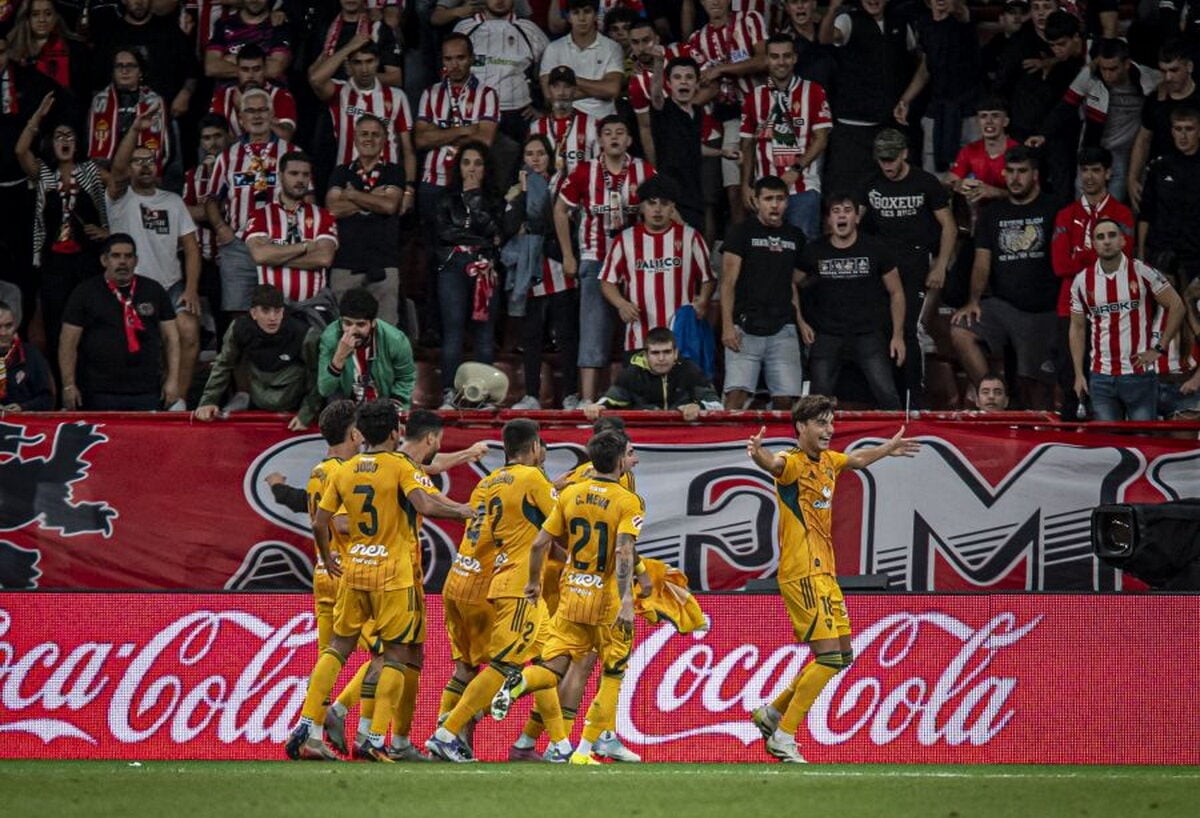 Δεν «μασάει» από… κουλτούρα