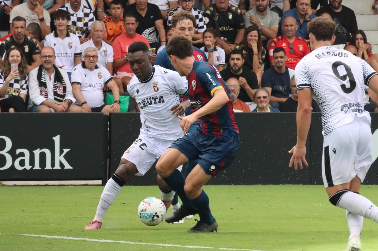 theoyta-eimpar-031025