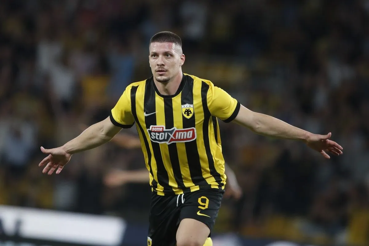 ΑΕΚ γιόβιτς