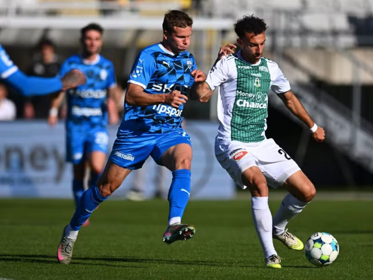 Μλάντα Μπόλεσλαβ - Σλοβάτσκο