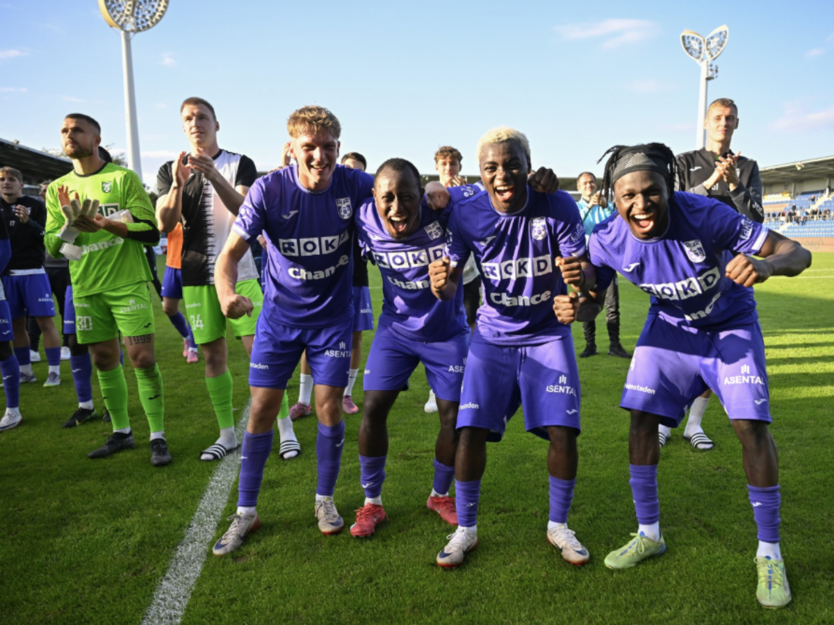 Παρντουμπίτσε - Κάρβινα