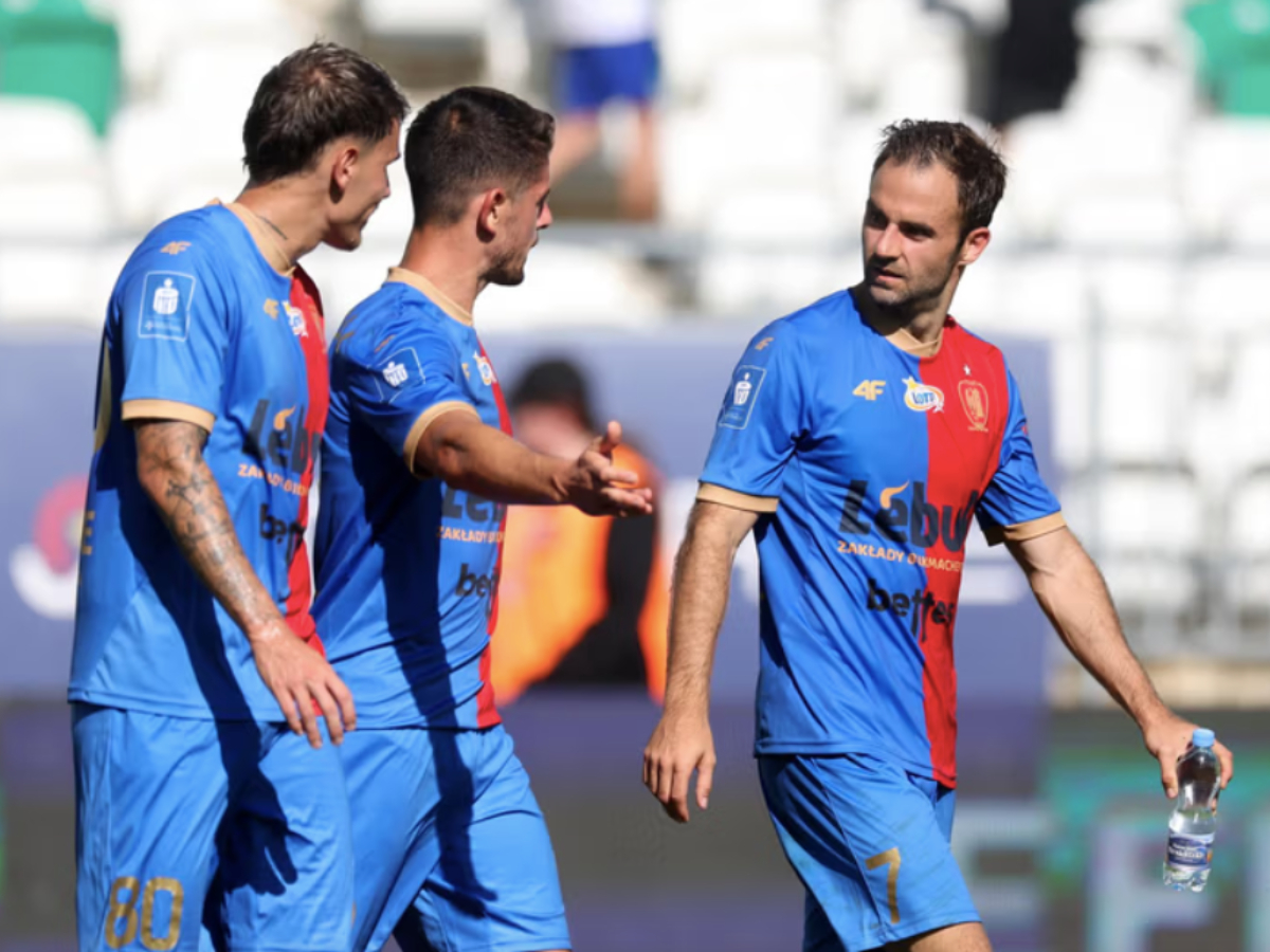 Πιάστ Γκλίβιτσε - Κορόνα Κίελτσε