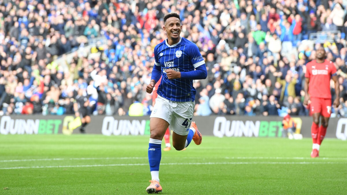 Ένα ντέρμπι, δύο κόσμοι…