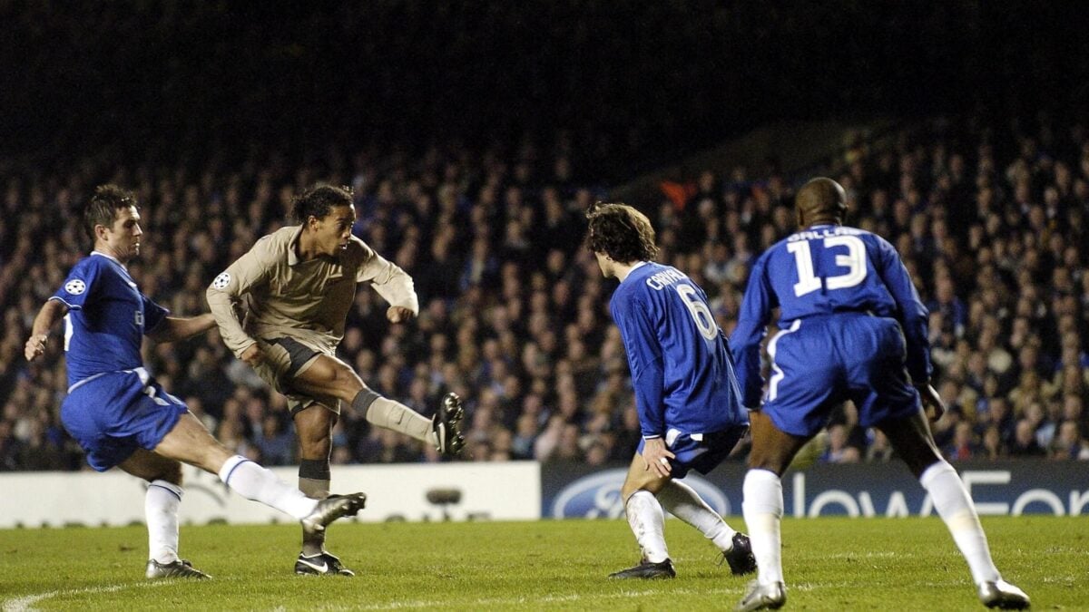 Εκεί όπου ο Ρόνι έσβηνε… τσιγάρα