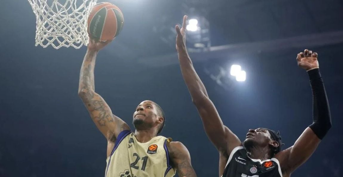 Eμπιστοσύνη στα φαβορί σε δύο μέτωπα