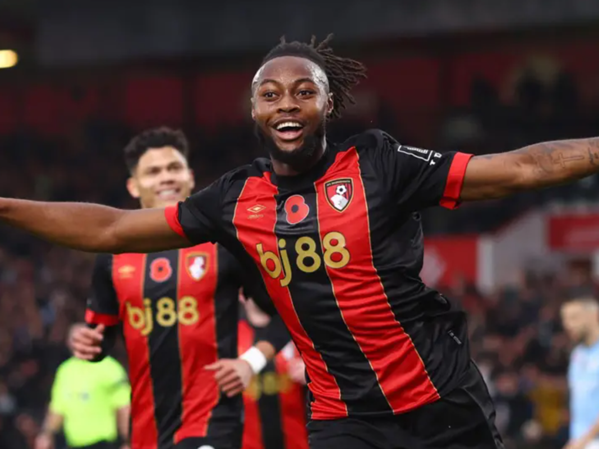 Τα κεφάλια μέσα