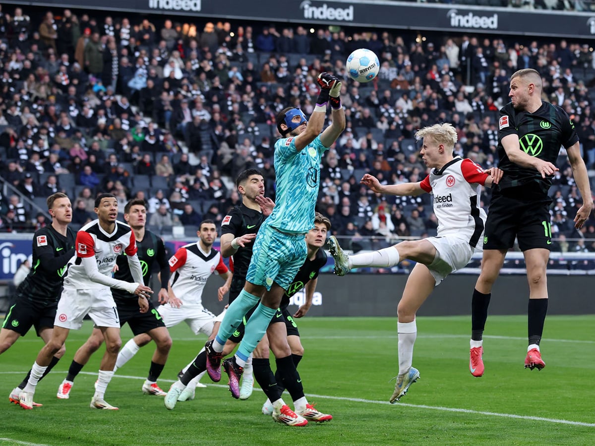 Άιντραχτ Φρανκφούρτης - Βόλφσμπουργκ