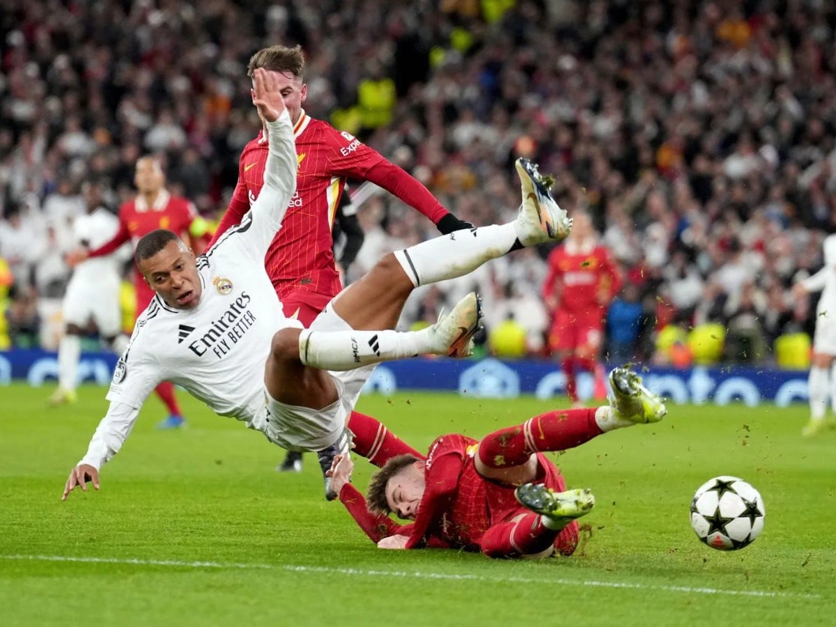 Ο… προδότης και τα «λιοντάρια» δίχως δόντια