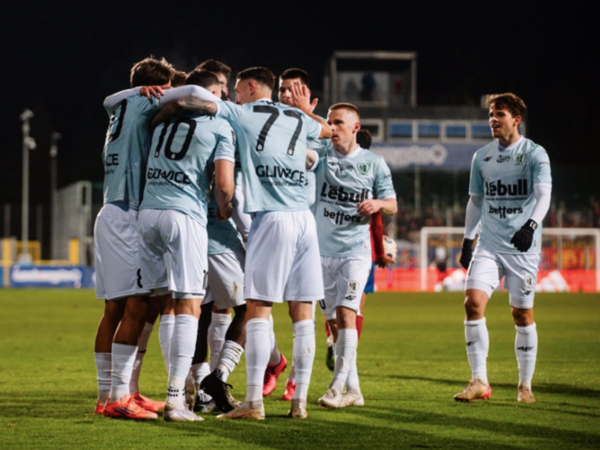 Πιάστ Γκλίβιτσε - Βίτζεβ Λοτζ