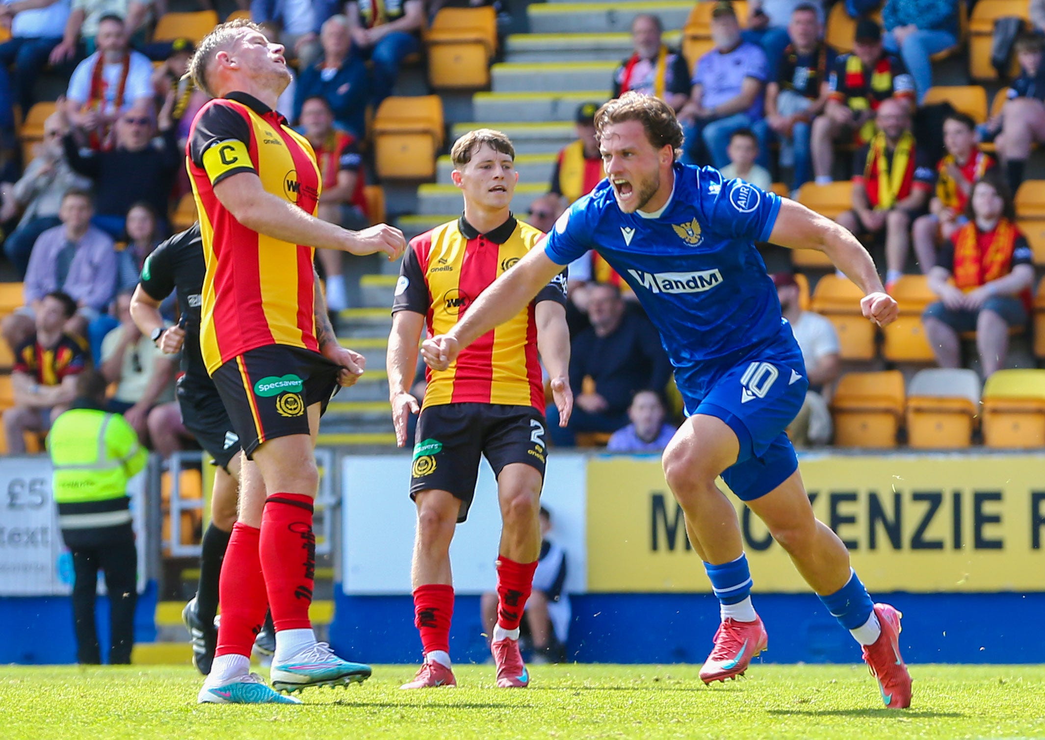 Πάρτικ Θιστλ - Σεντ Τζόνστον