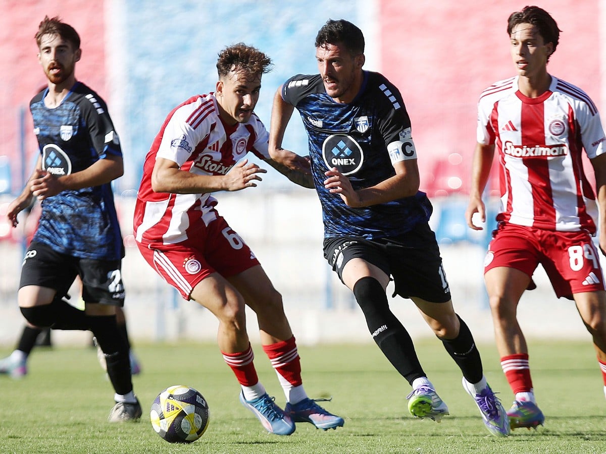 Olympiacos B - Hellas Syros