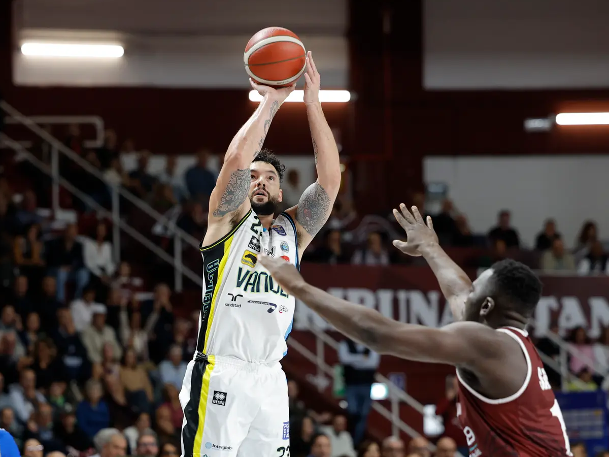 Κρεμόνα - Βαρέζε