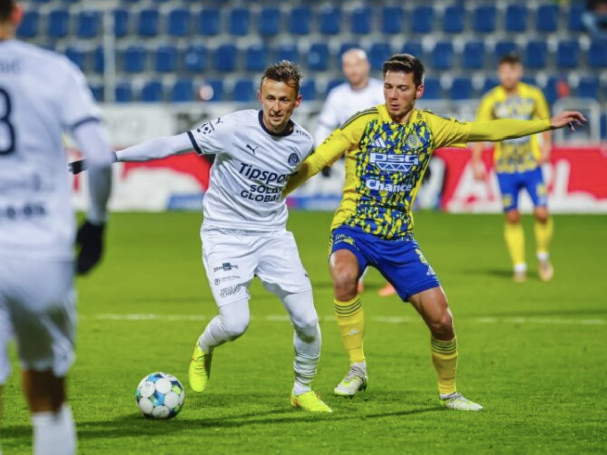 Ζλιν - Κάρβινα