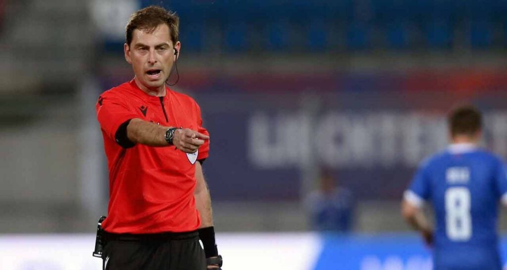 ΑΕΚ - Κραϊόβα στοίχημα διαιτητής