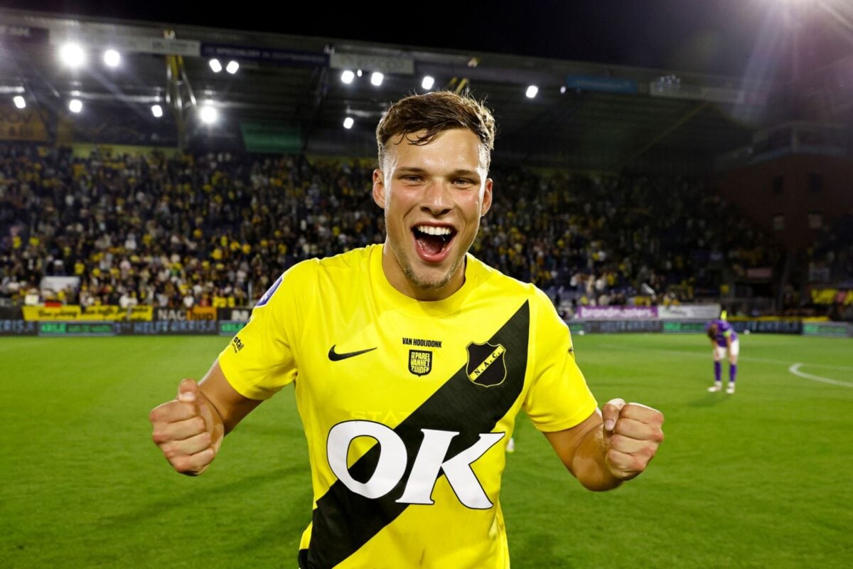 Αουτσάιντερ με αξία, φαβορί σε combo