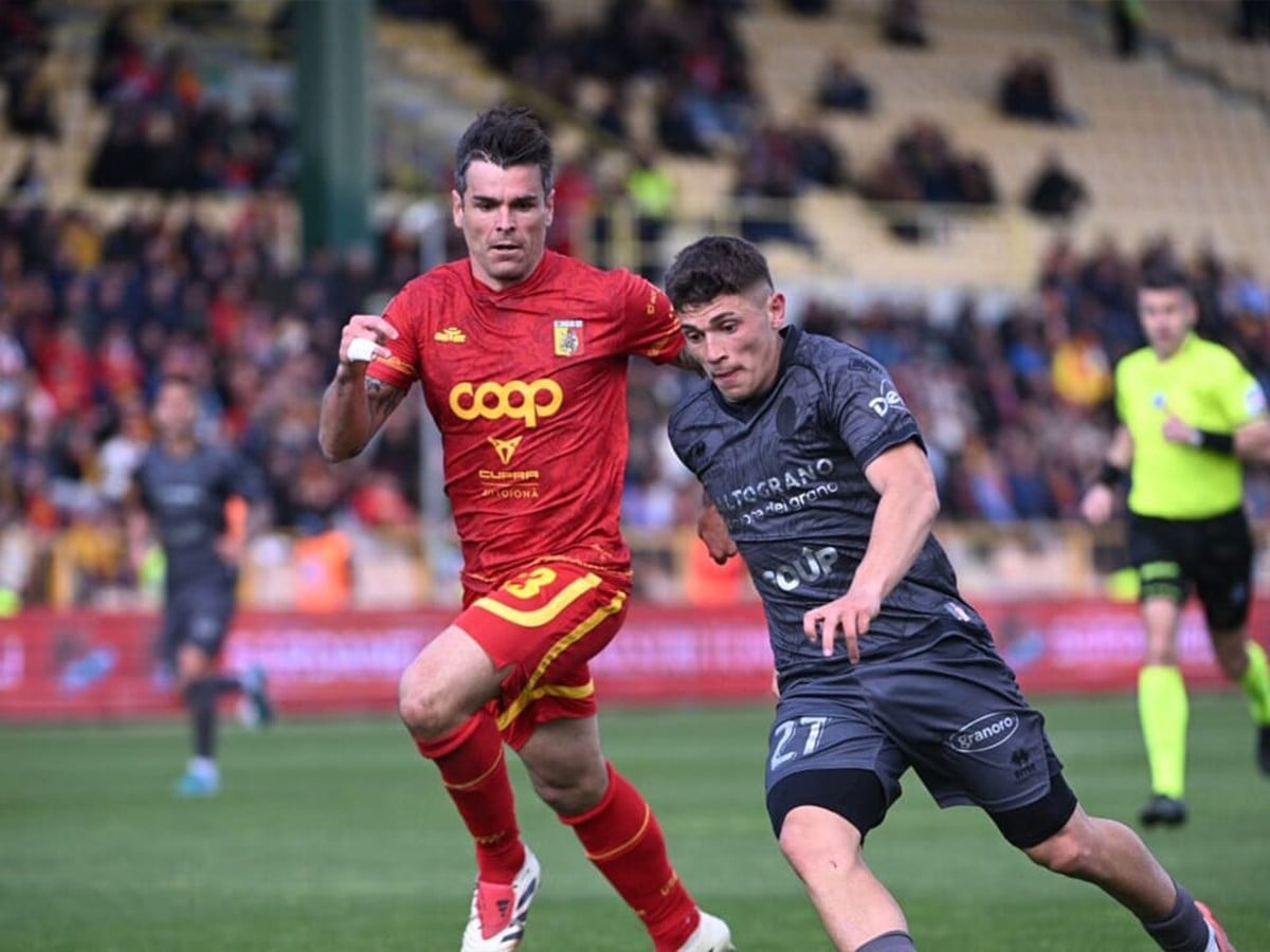 mpari-katantzaro-191225