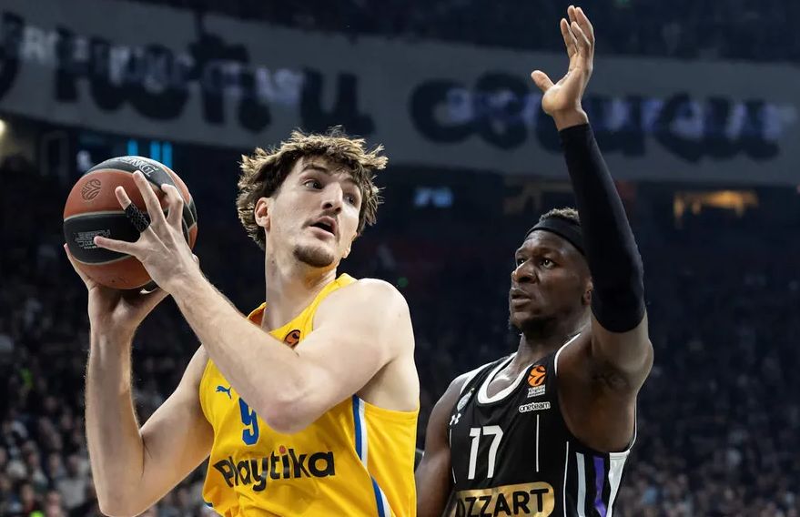 Ελκυστικό αουτσάιντερ στο Βελιγράδι